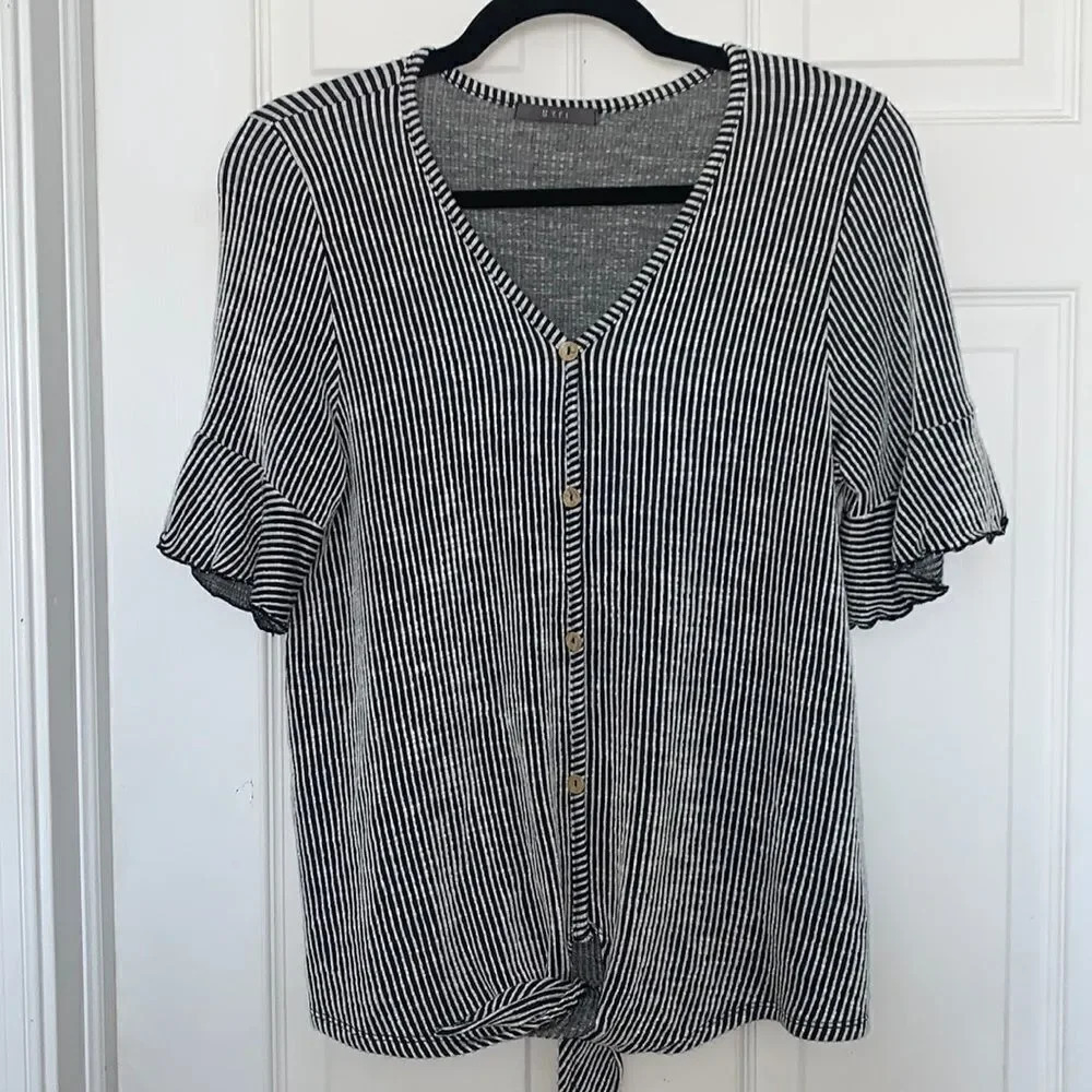 Gyft ribbed striped top
